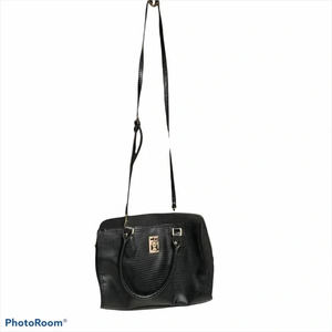 Jennifer Lopez black purse adjustable strap